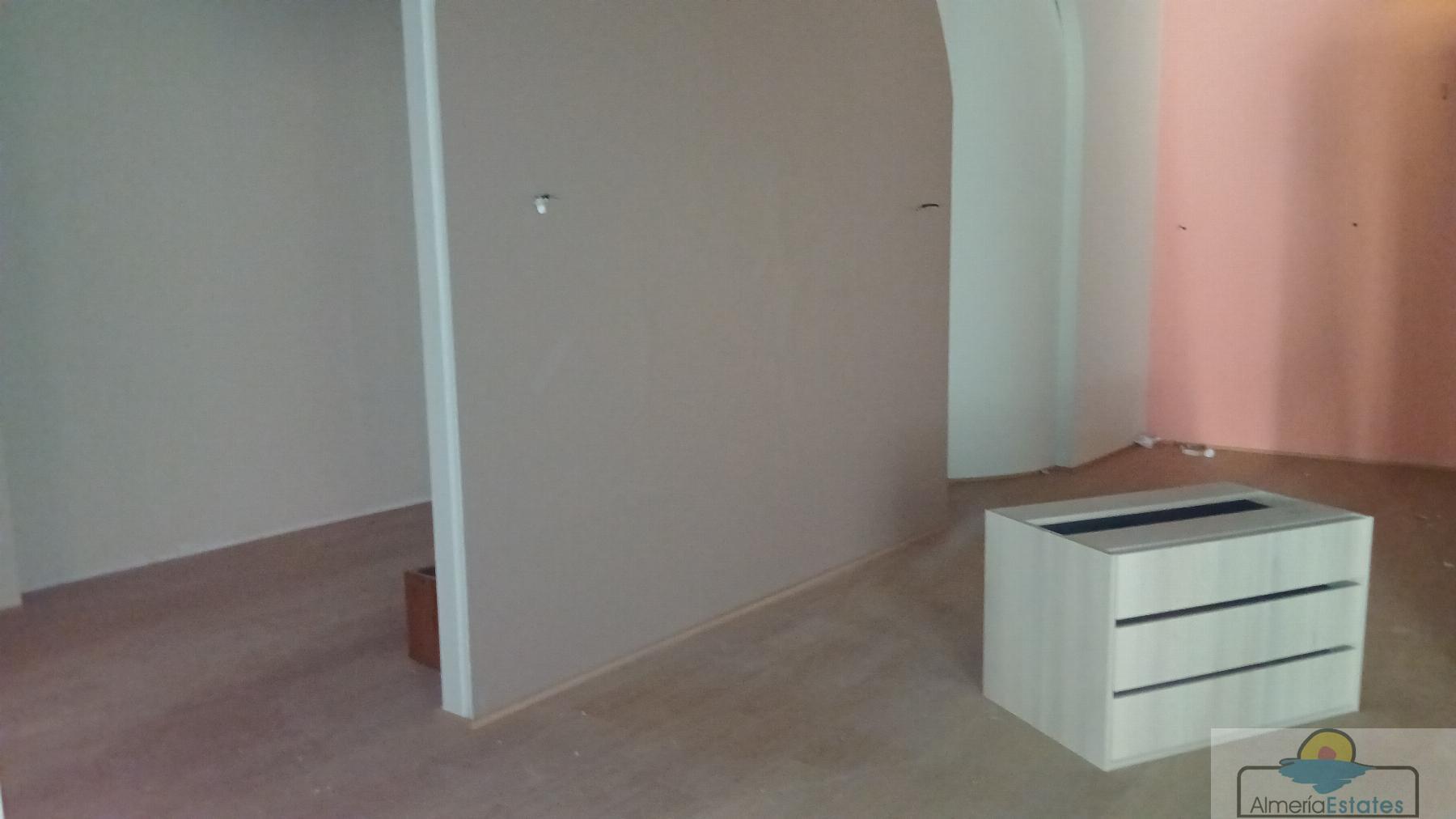 Venta de local en Albox