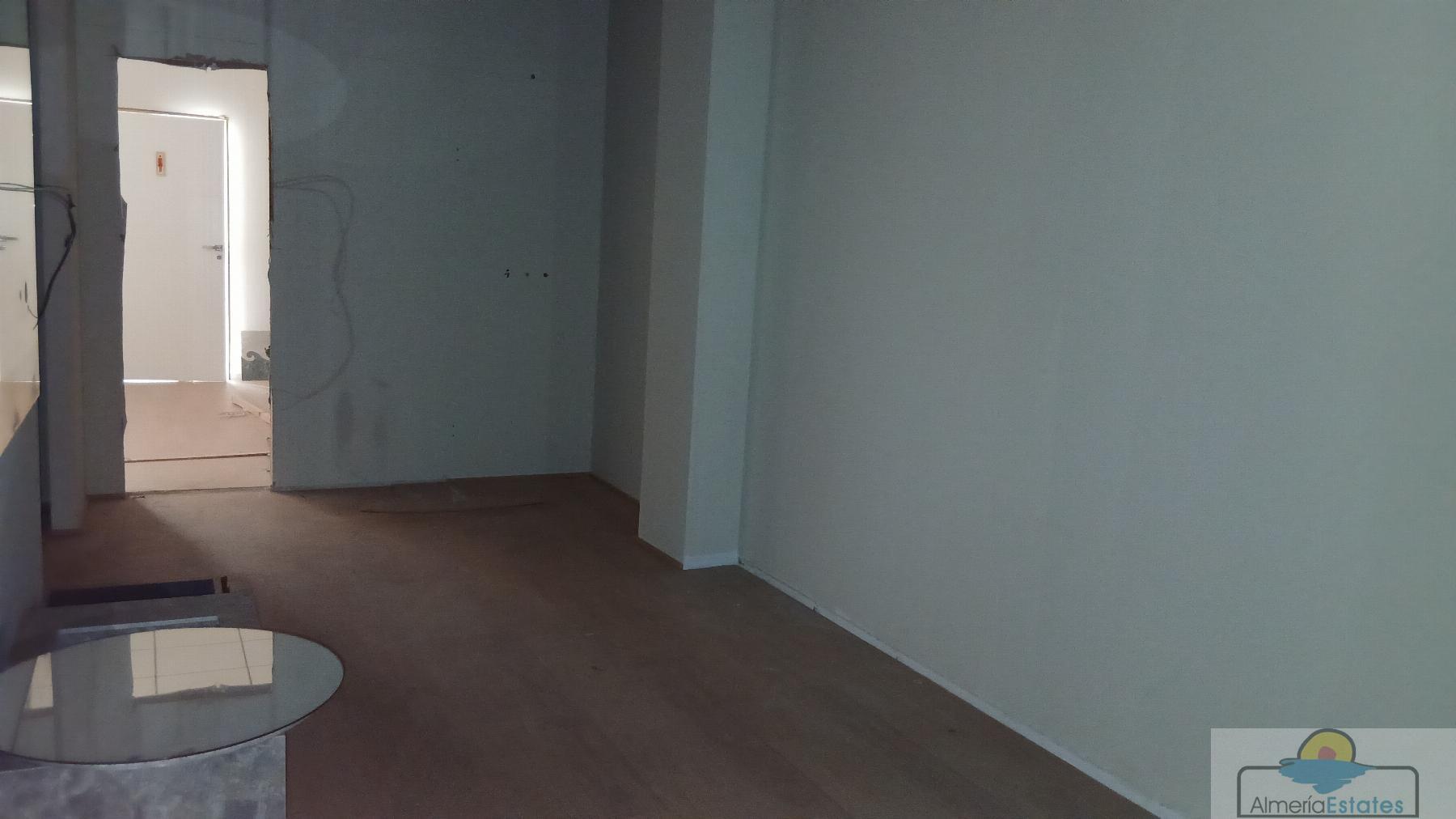 Venta de local en Albox