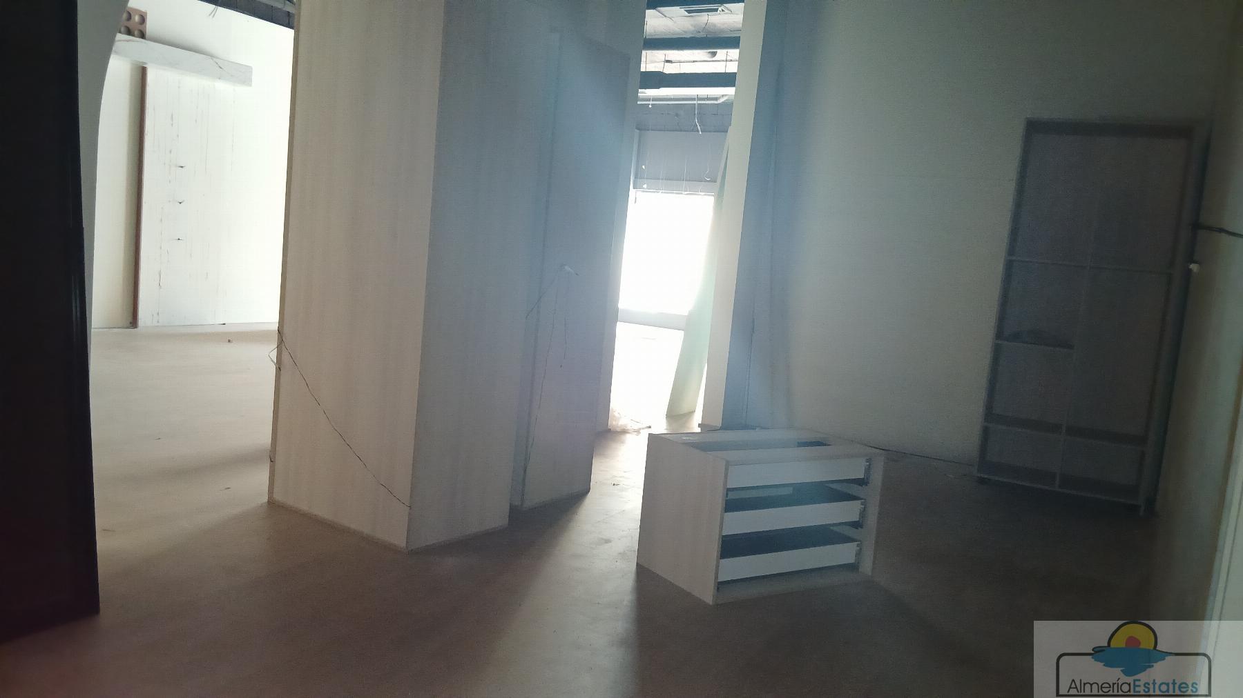 Venta de local en Albox