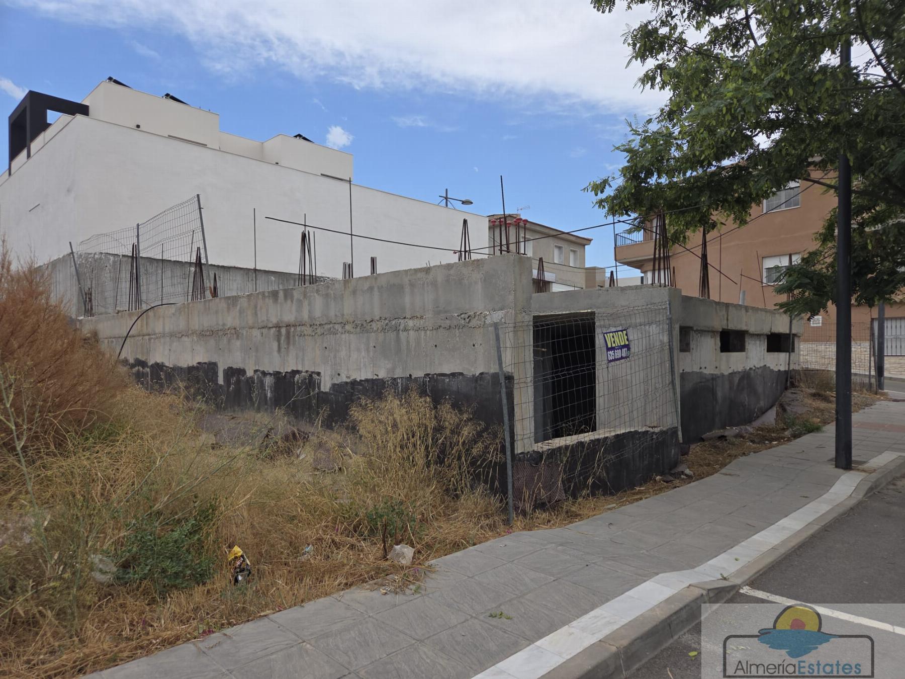 Venta de terreno en Fines