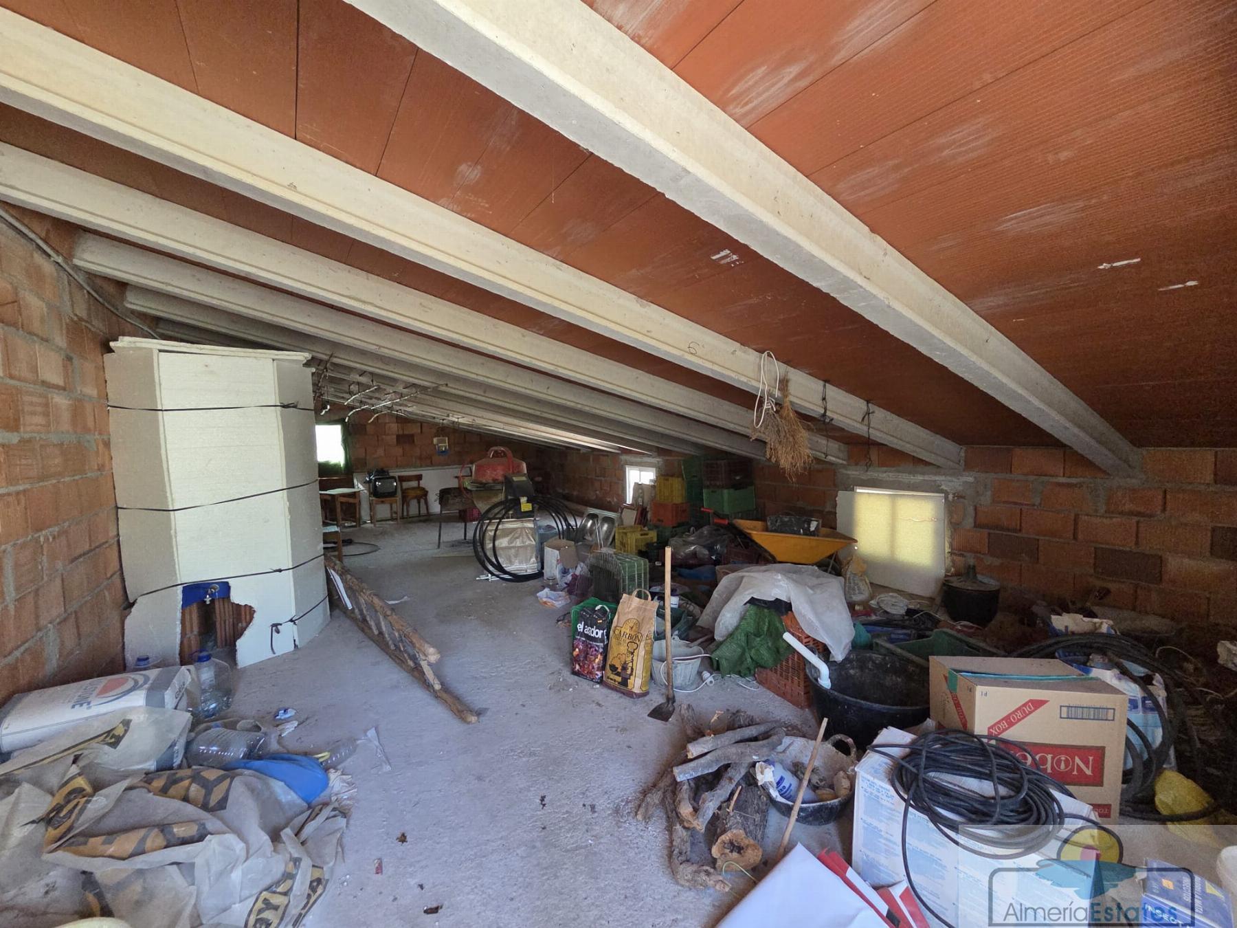 Venta de villa en Cantoria