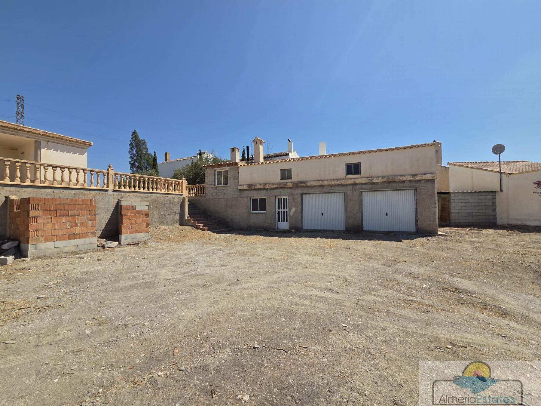 Venta de villa en Cantoria