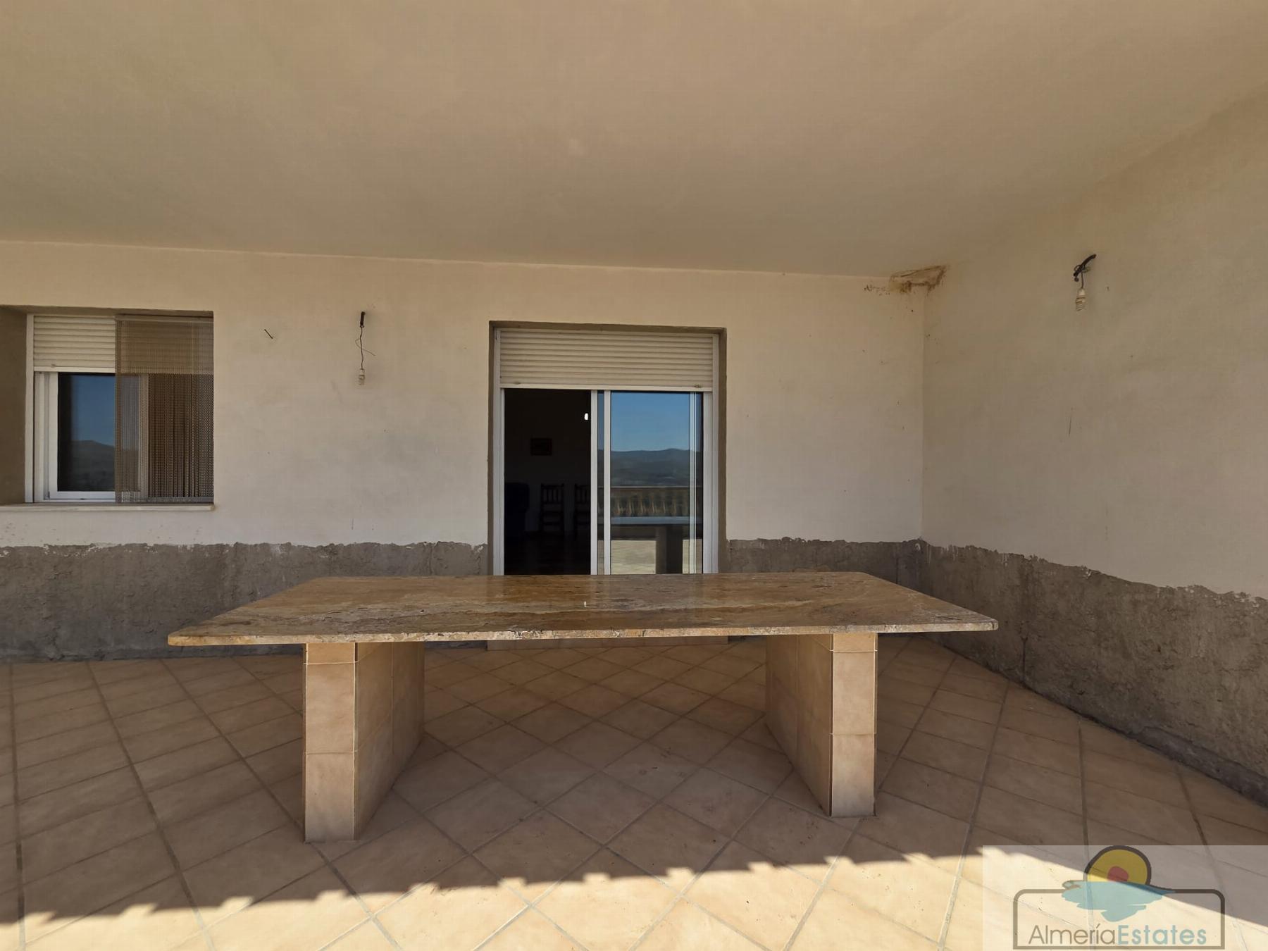 Venta de villa en Cantoria