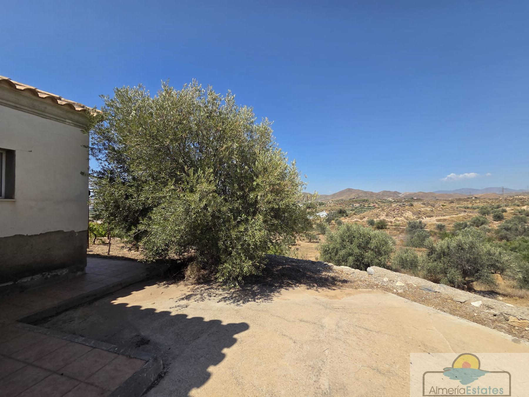Venta de villa en Cantoria