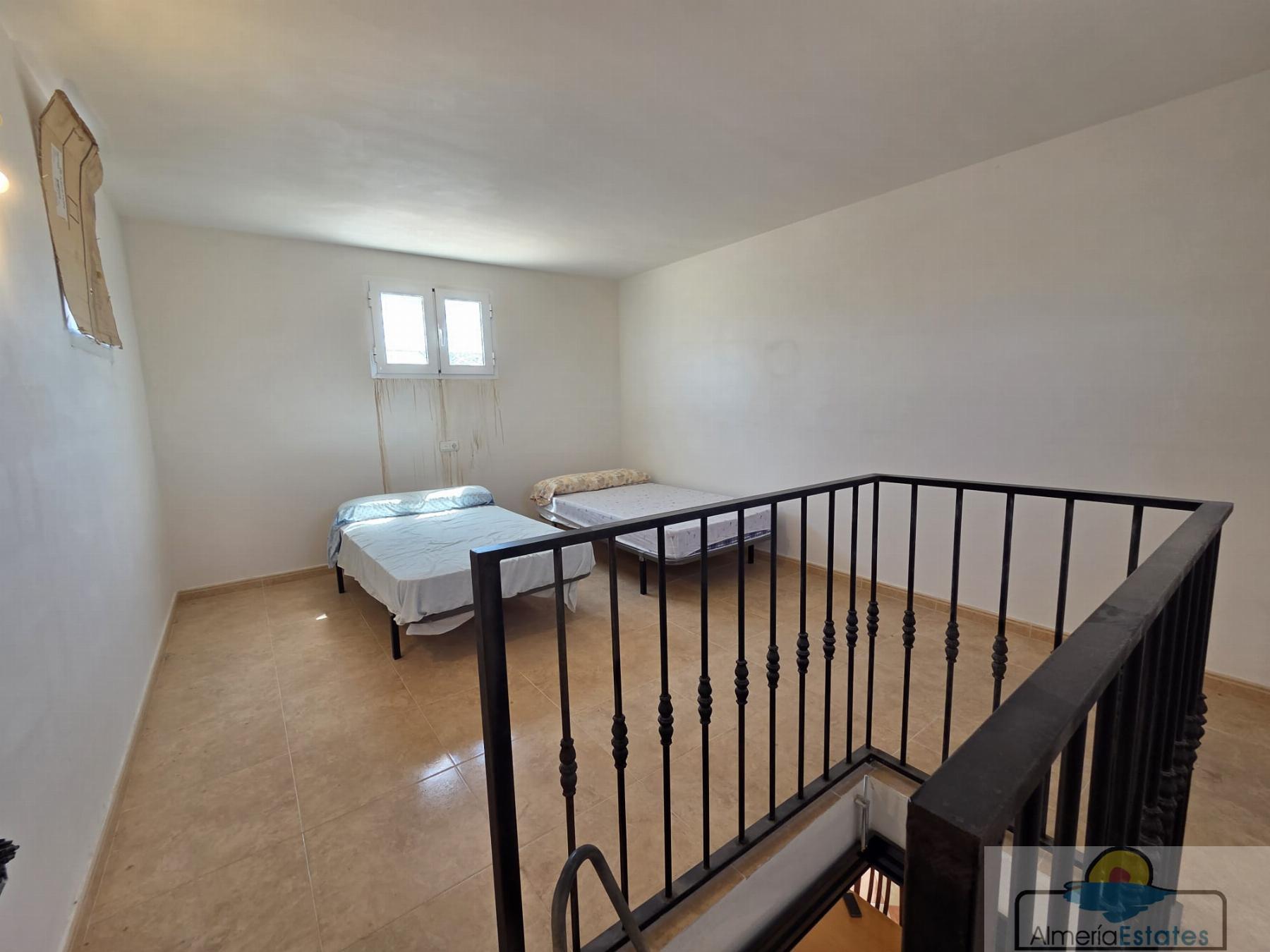 Venta de villa en Cantoria