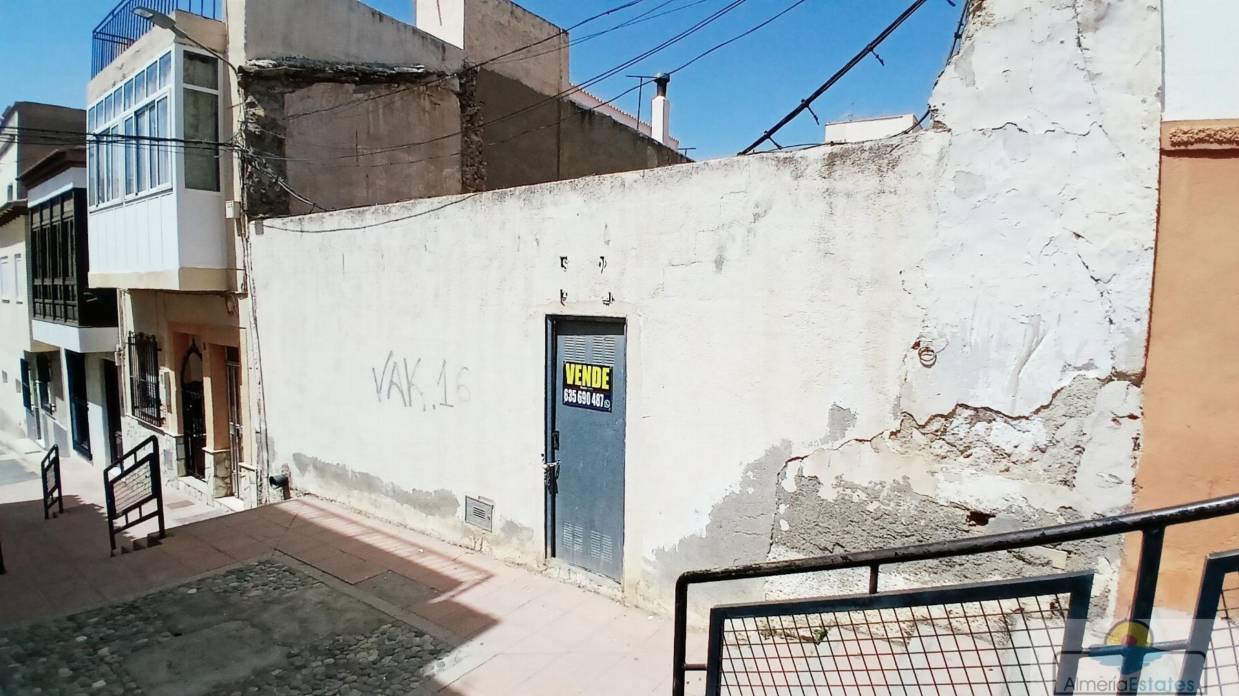 Venta de terreno en Albox