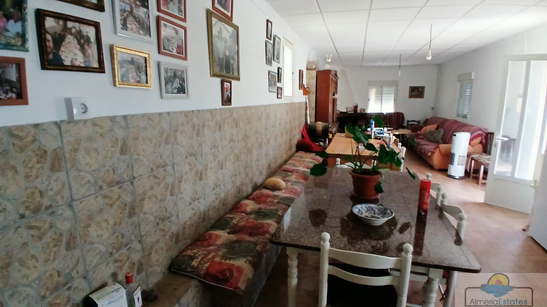 Venta de villa en Zurgena