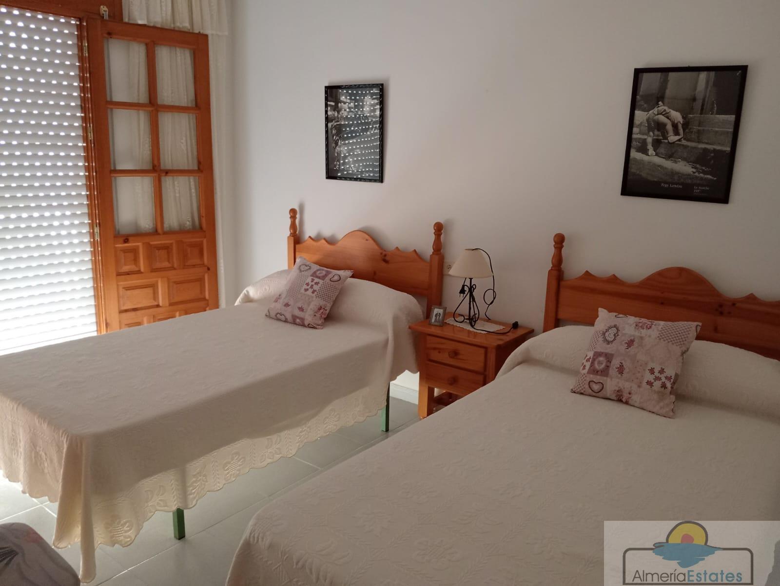 Alquiler de casa en Garrucha
