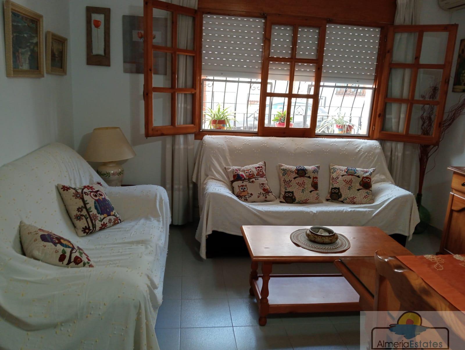 Alquiler de casa en Garrucha