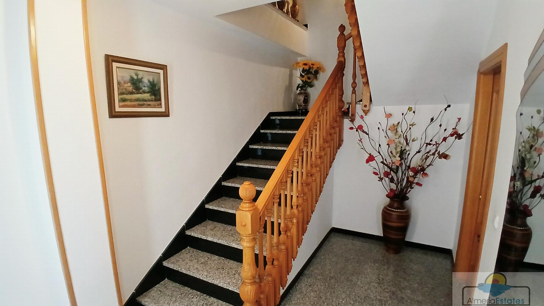 For sale of house in Tíjola