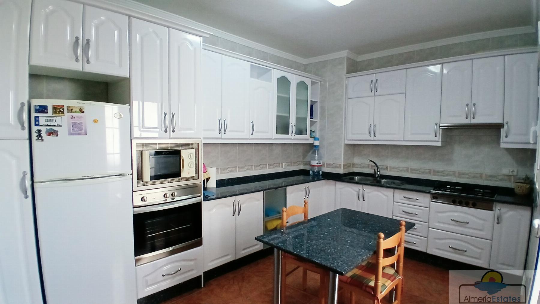 For sale of house in Tíjola