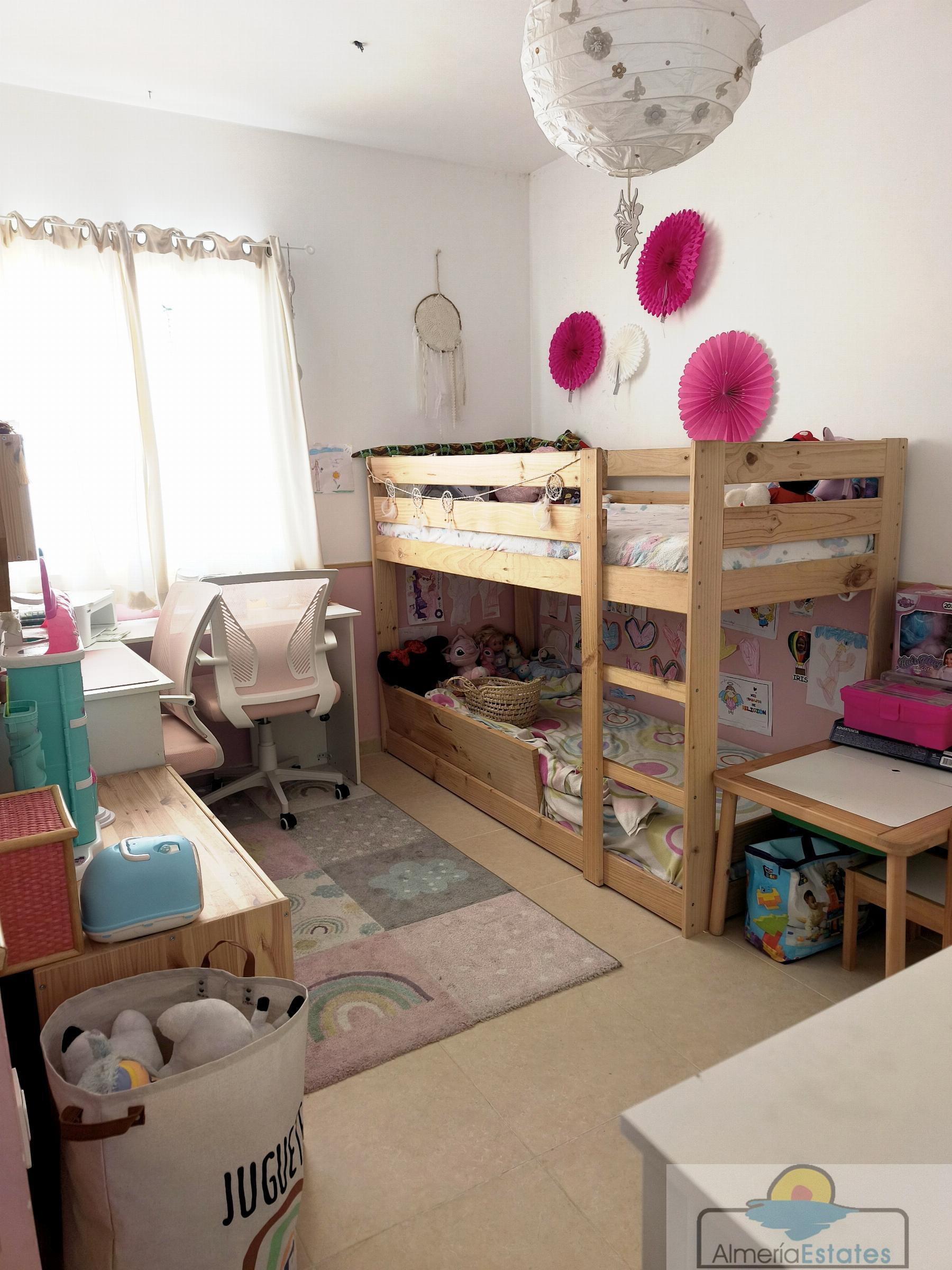 Venta de piso en Zurgena