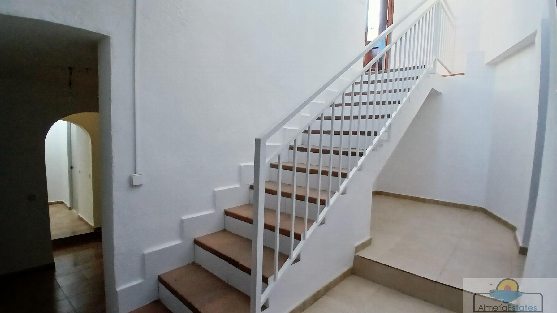 Venta de casa en Somontín