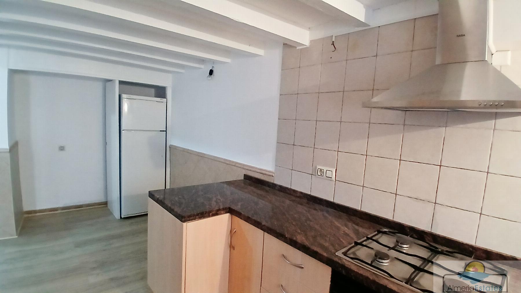 Venta de casa en Somontín