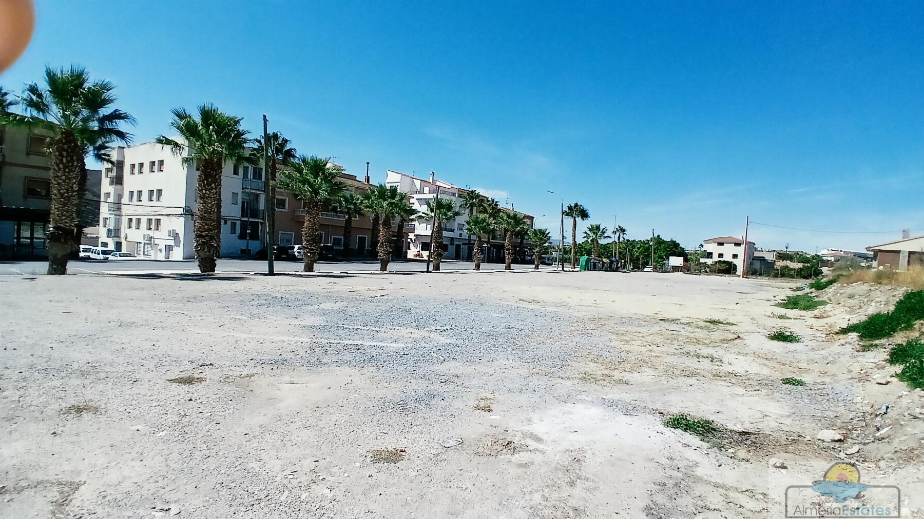 Venta de terreno en Fines