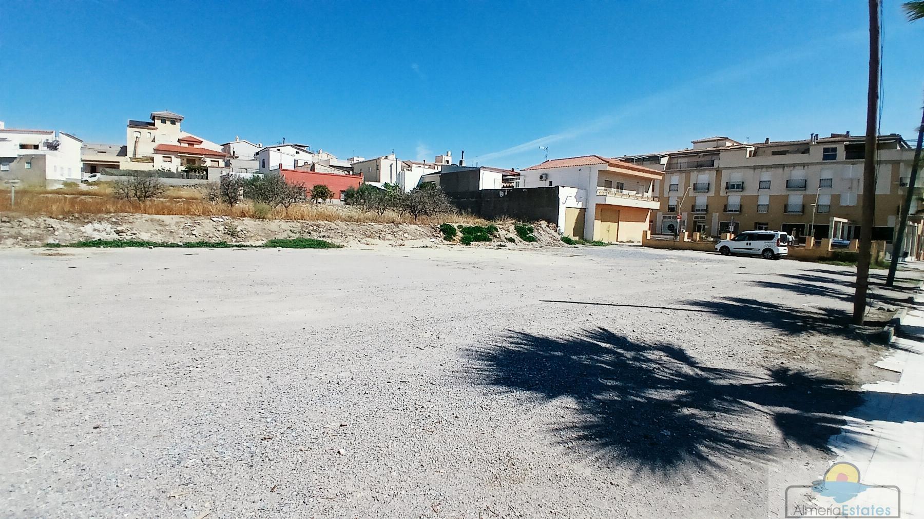 Venta de terreno en Fines
