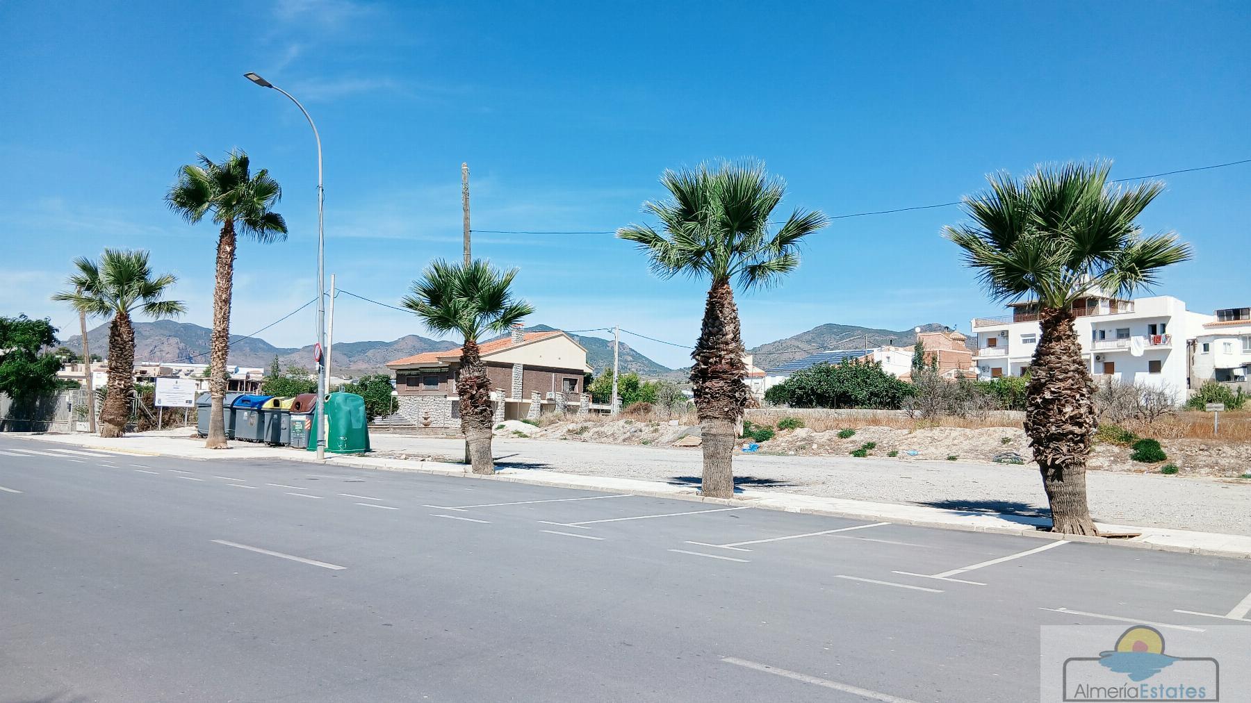 Venta de terreno en Fines