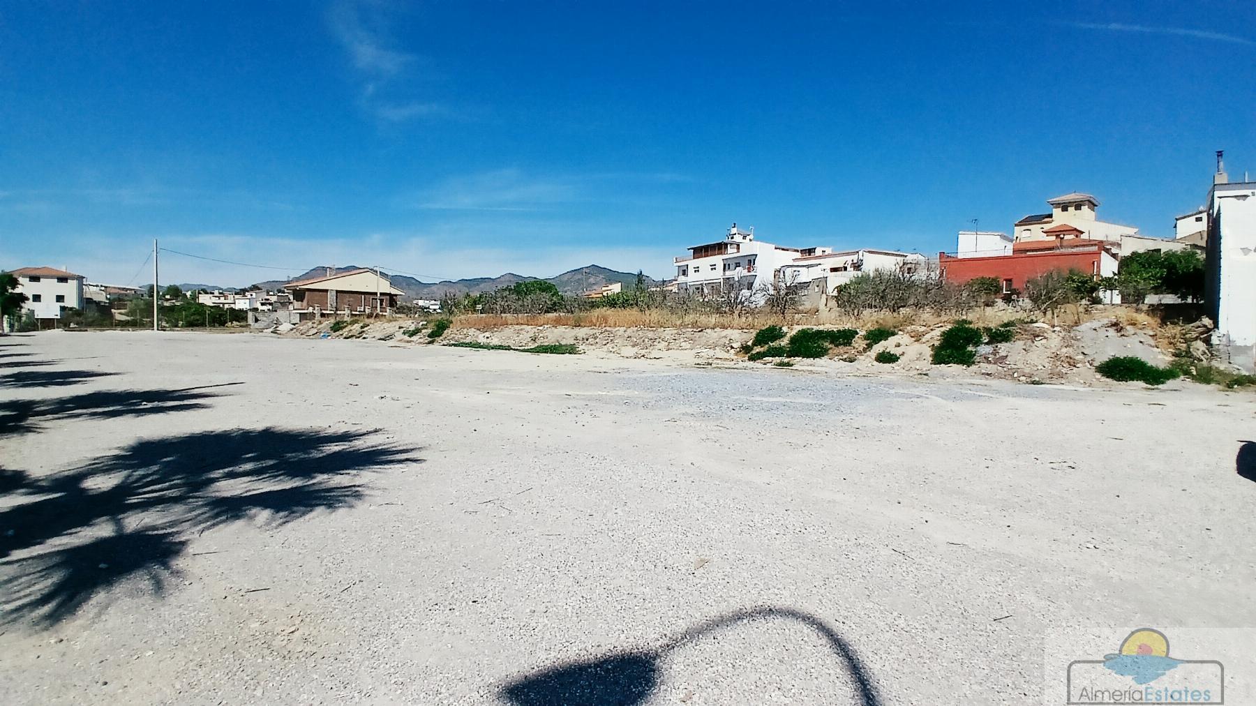 Venta de terreno en Fines