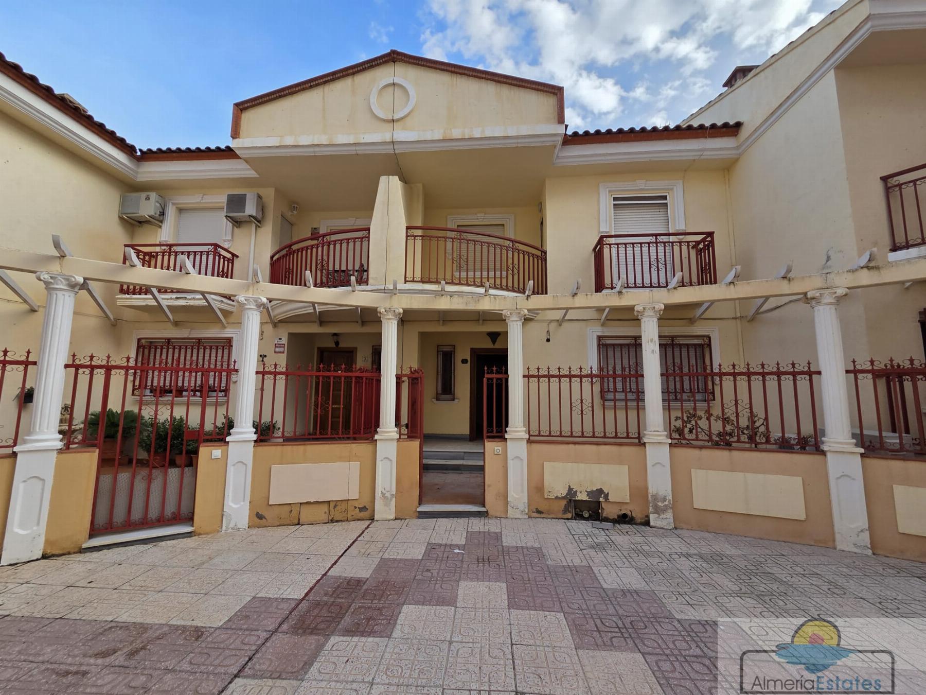 Venta de casa en Albox