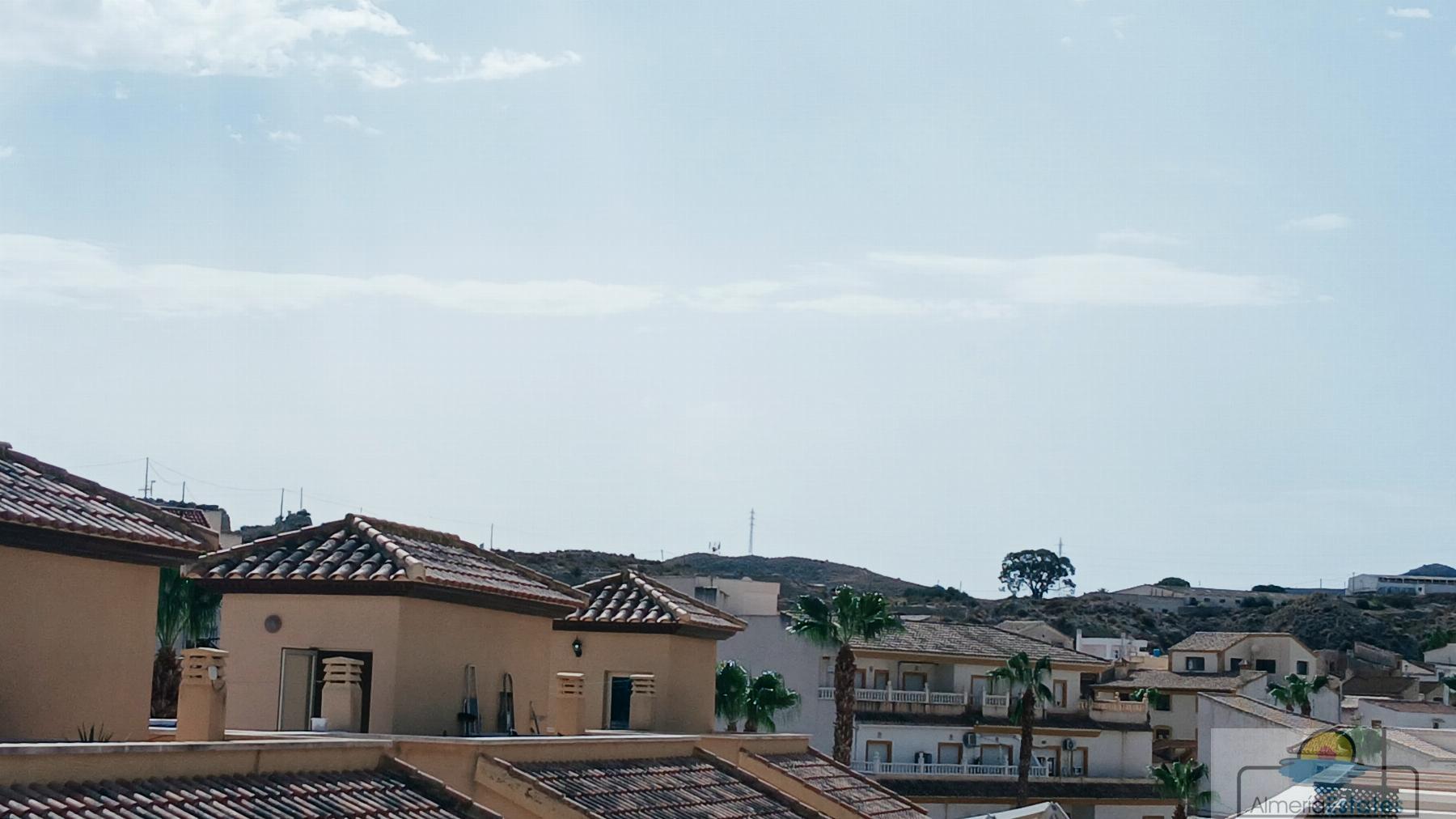 Venta de casa en Zurgena