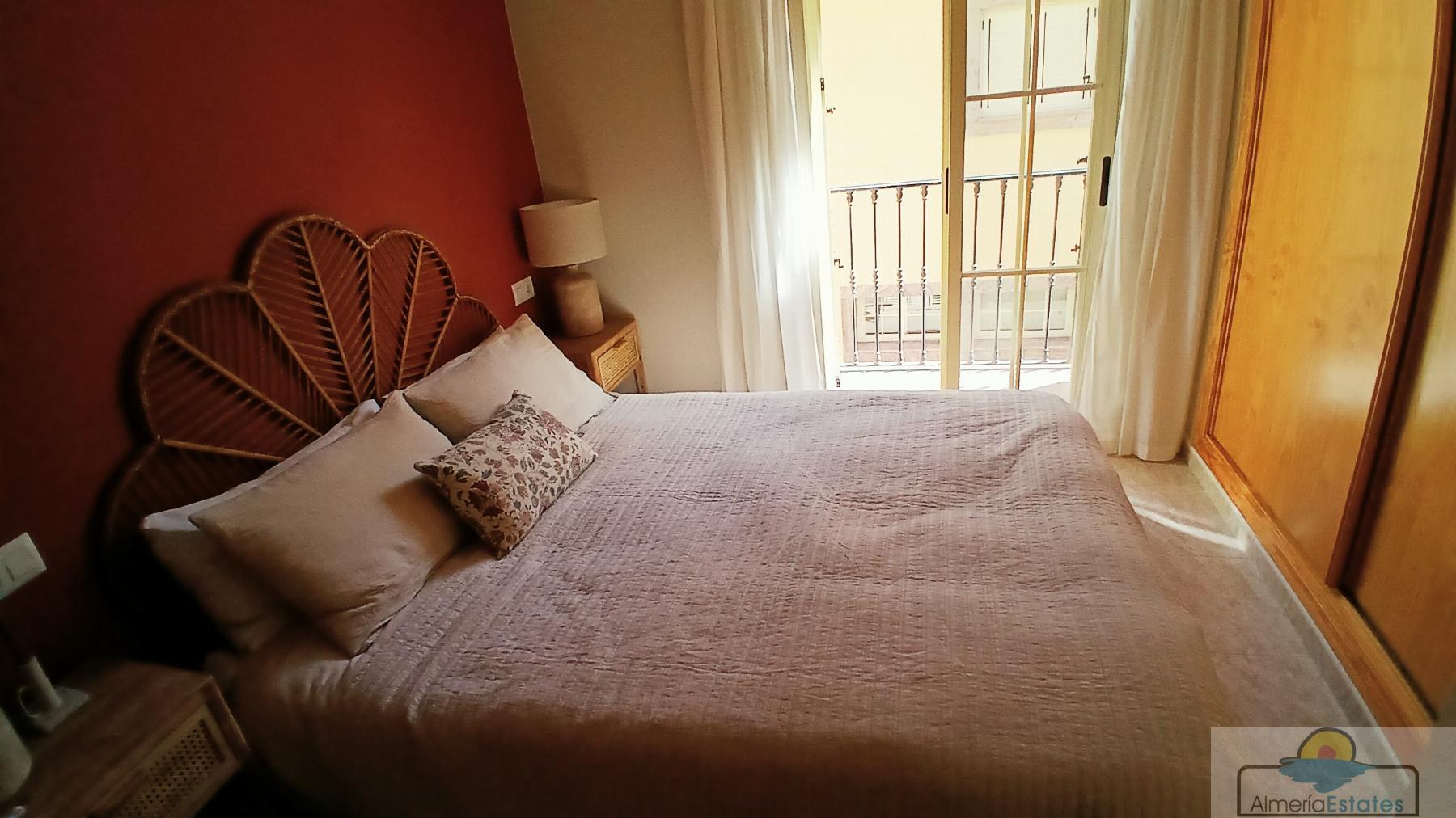 Venta de casa en Zurgena