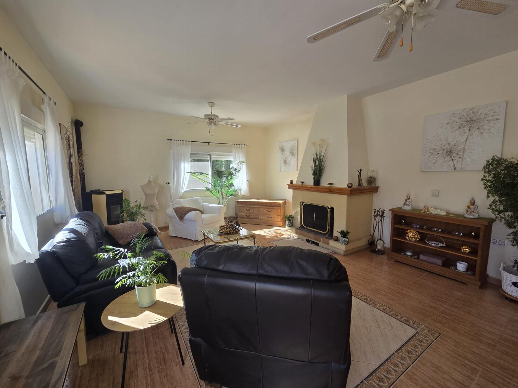 Venta de casa en Oria