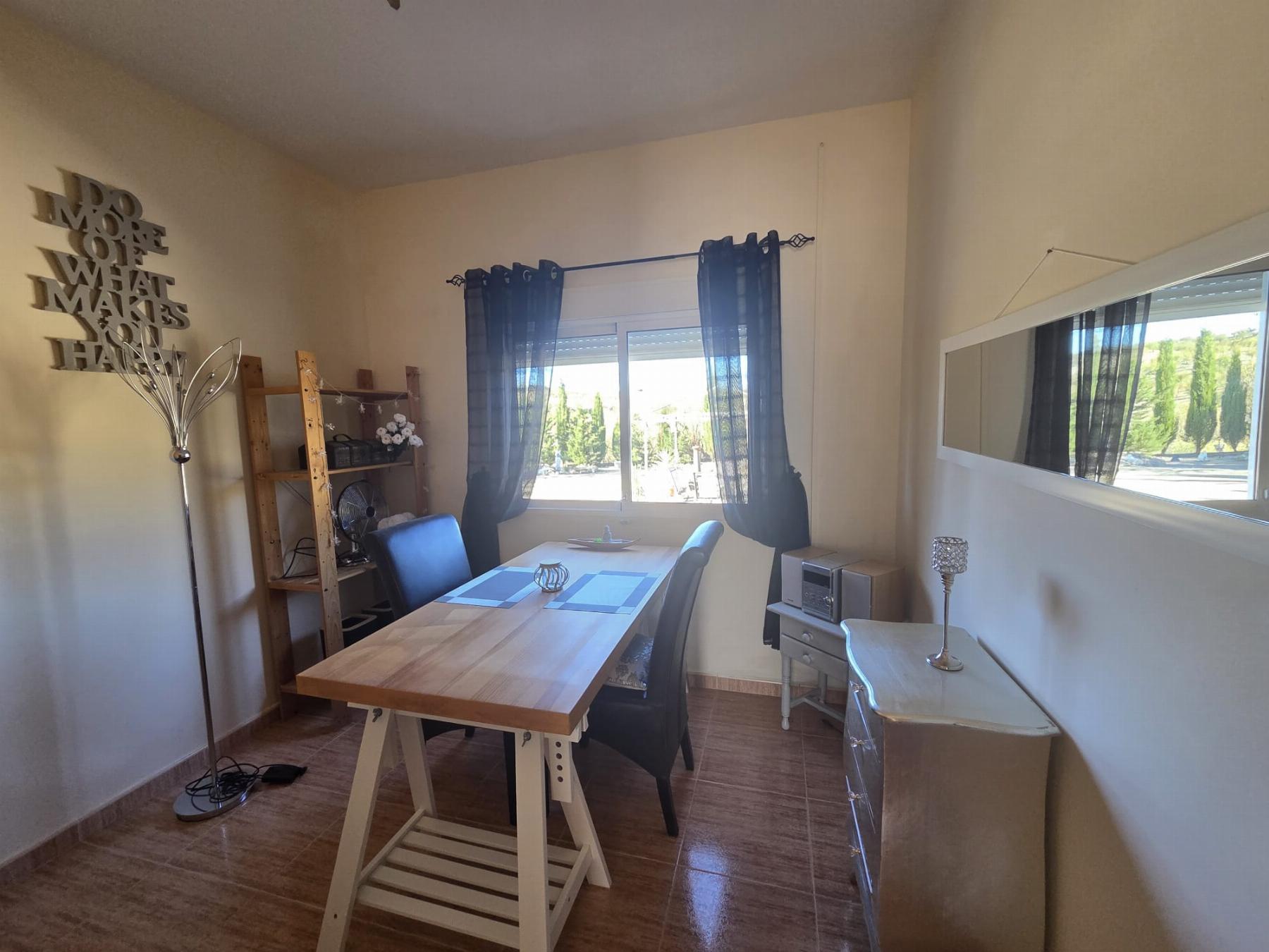 Venta de casa en Oria
