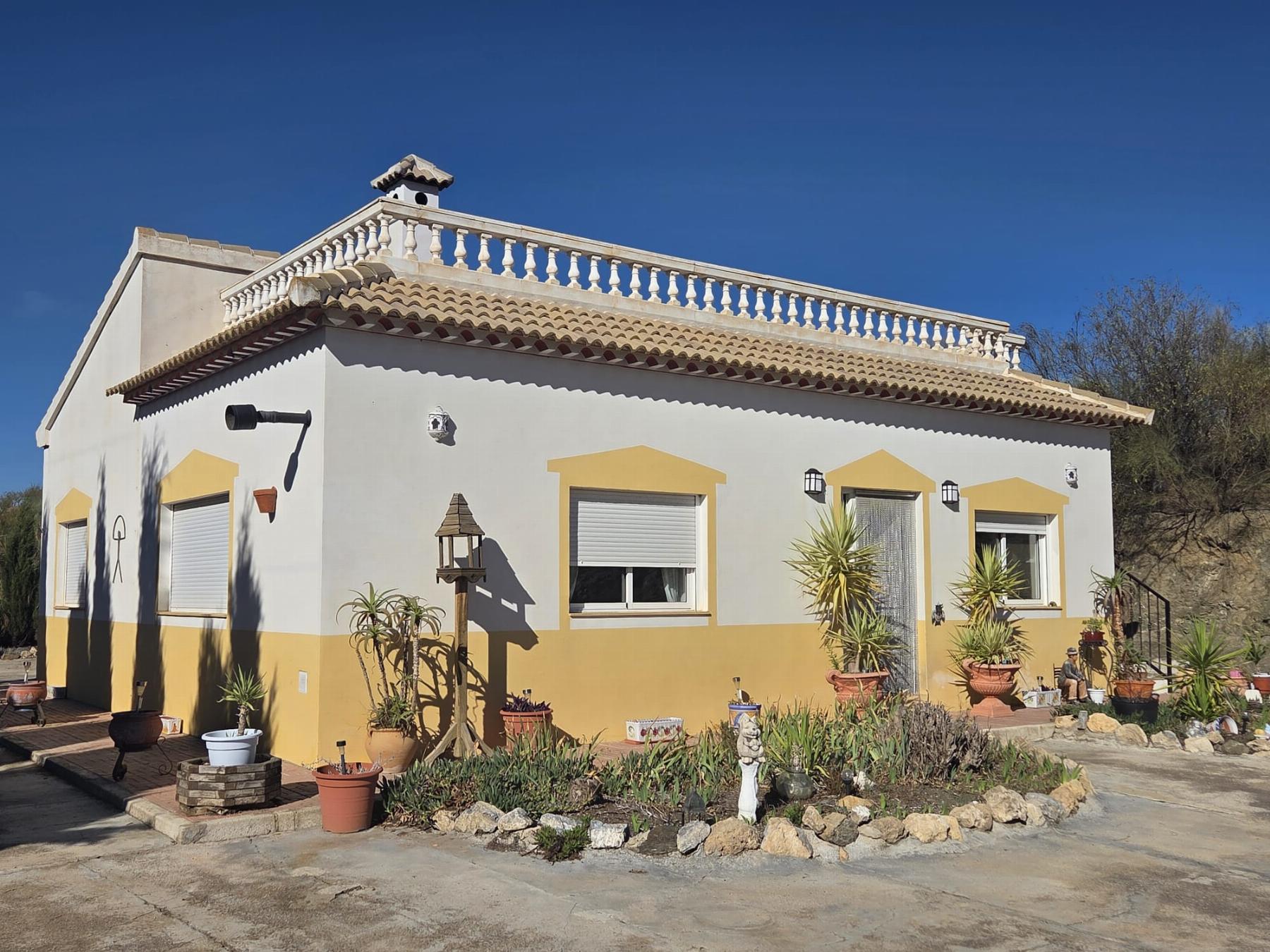 Venta de casa en Oria
