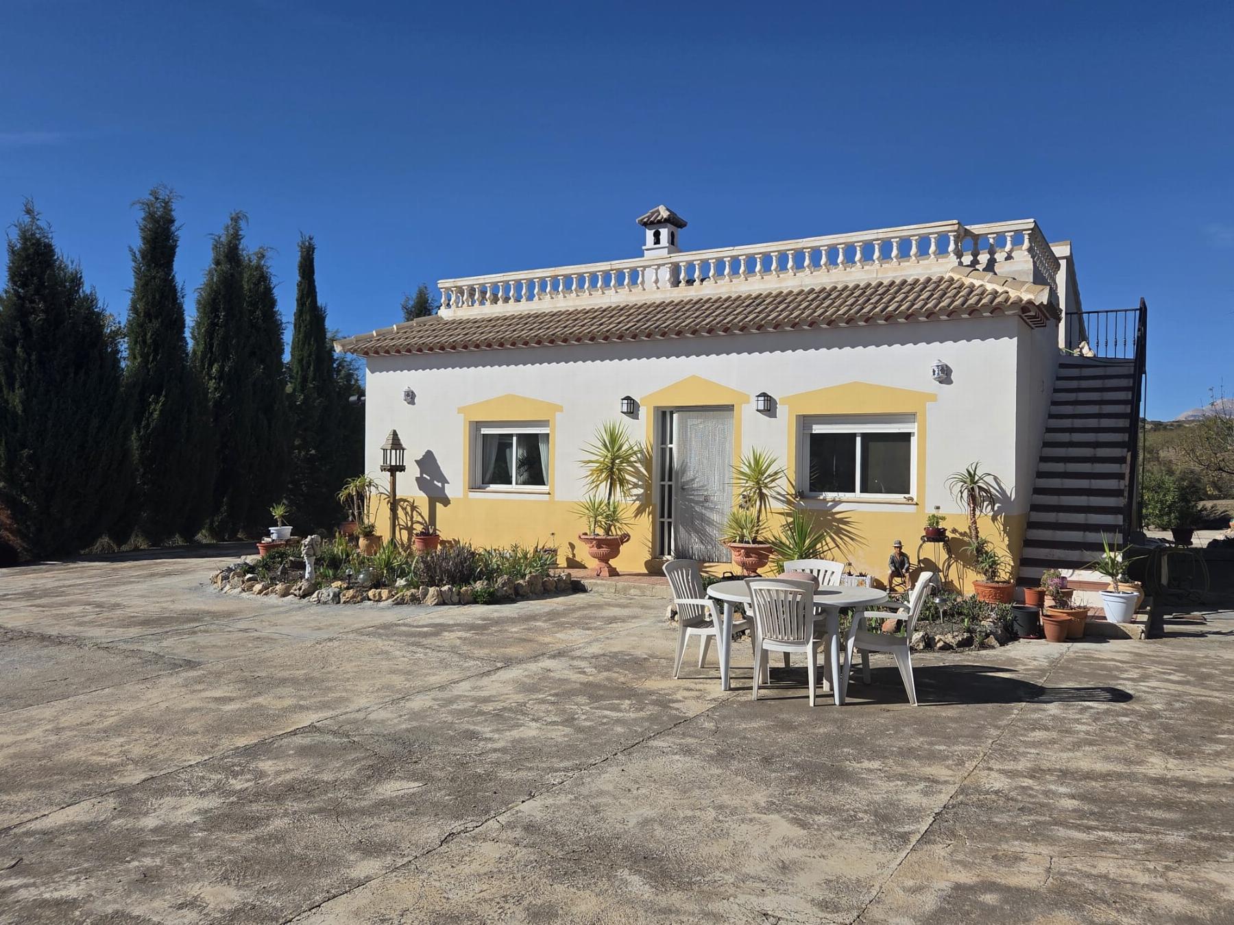 Venta de casa en Oria