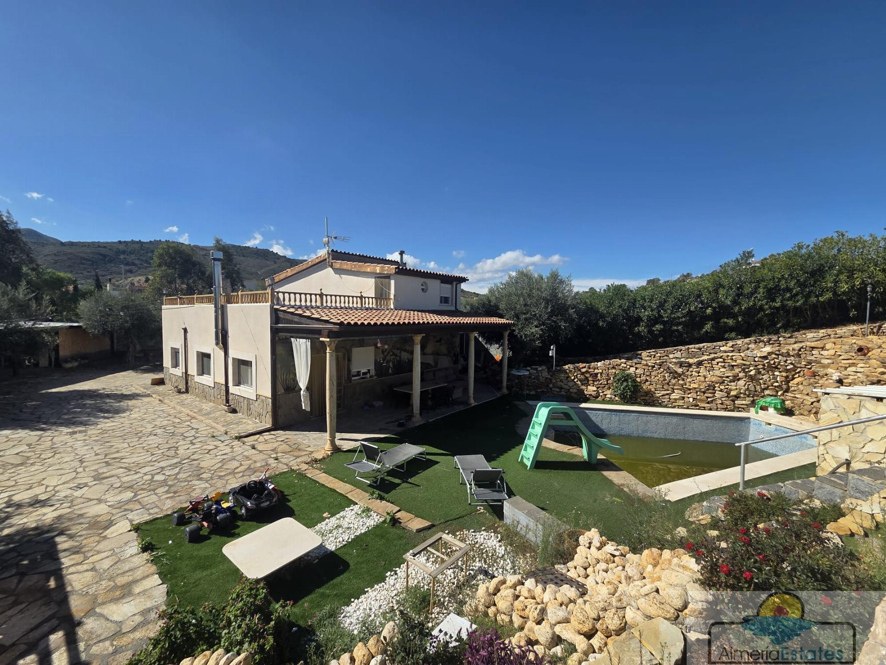 Alquiler de casa en Macael