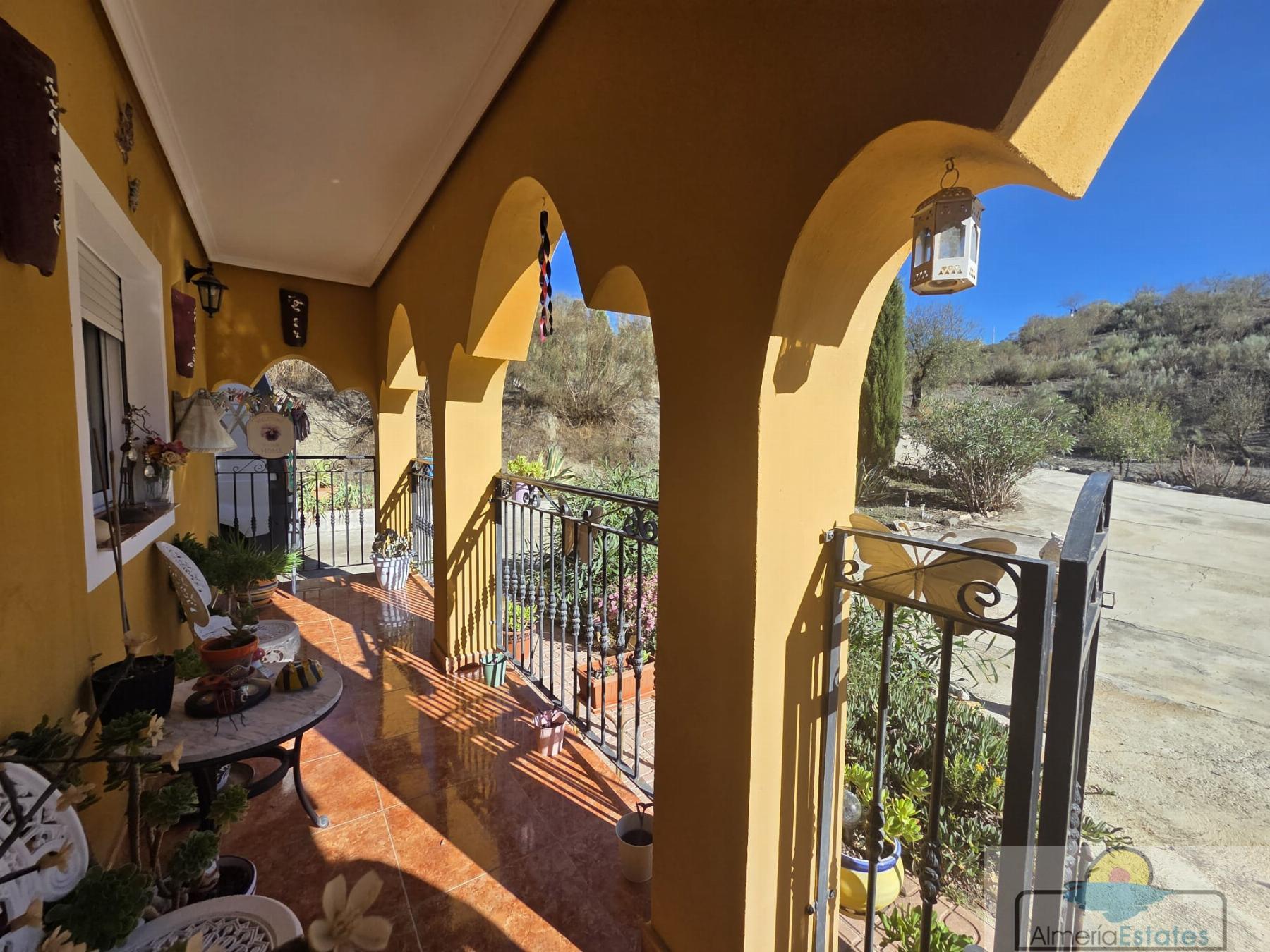 Venta de casa en Oria