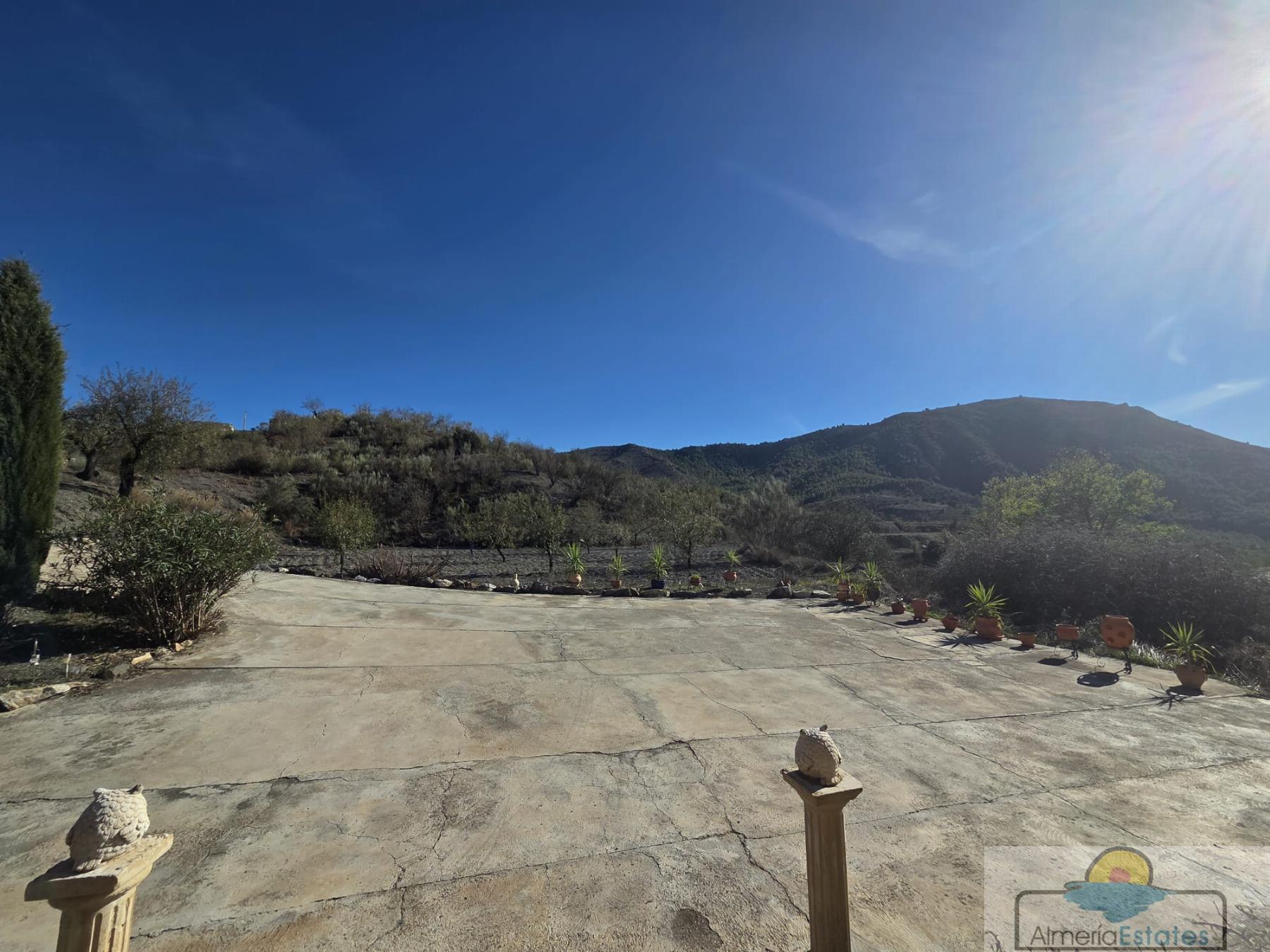 Venta de casa en Oria