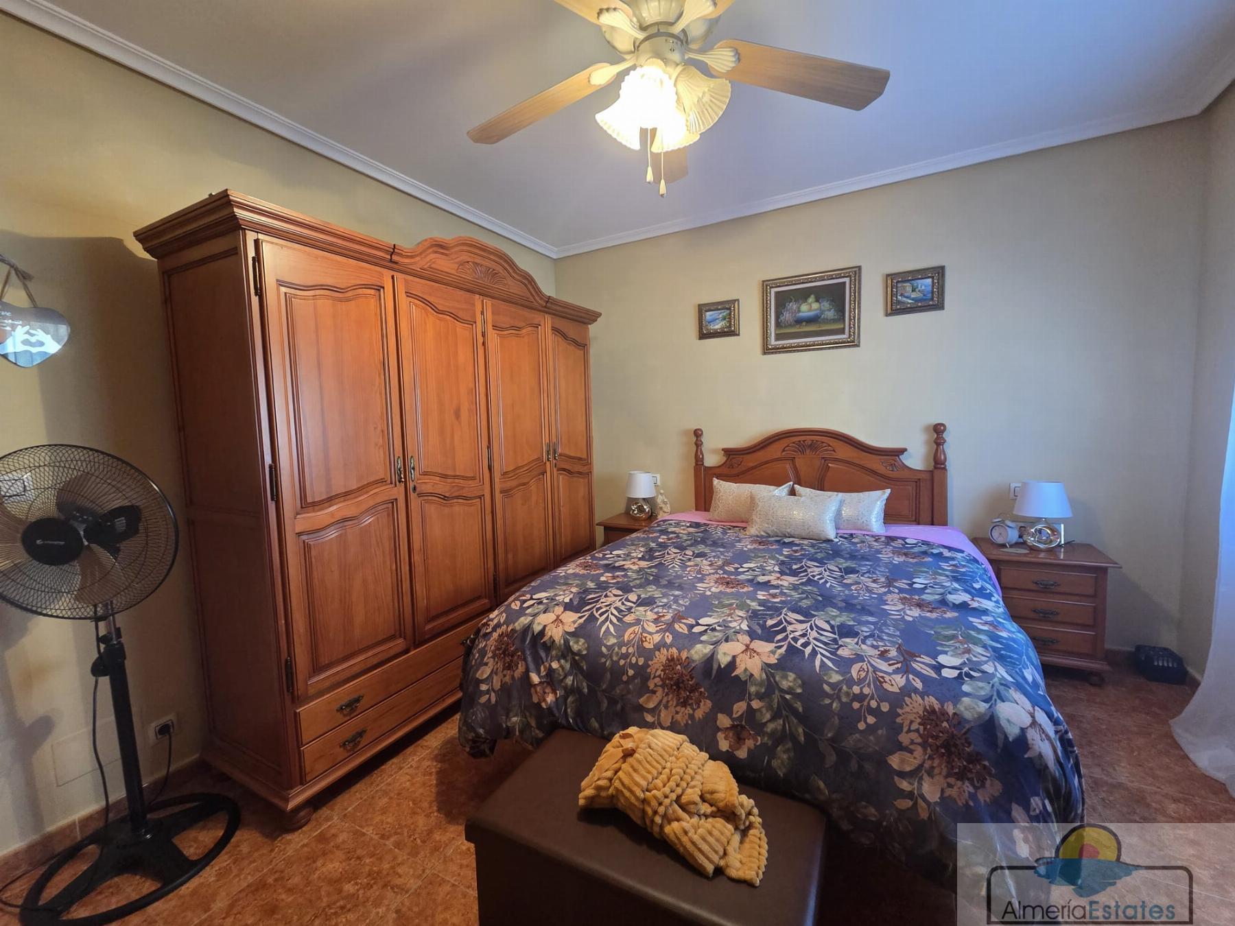 Venta de casa en Oria