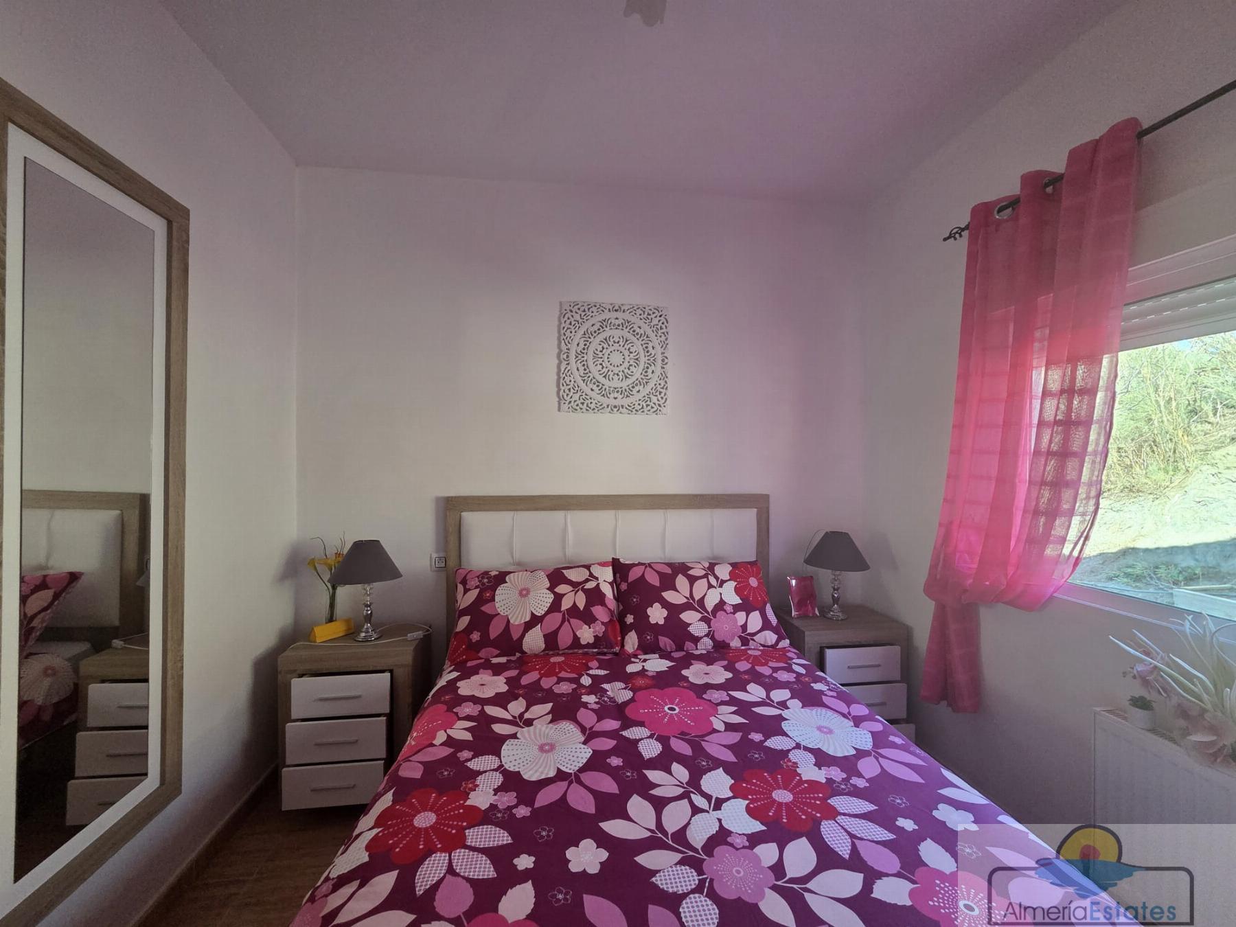 Venta de casa en Oria