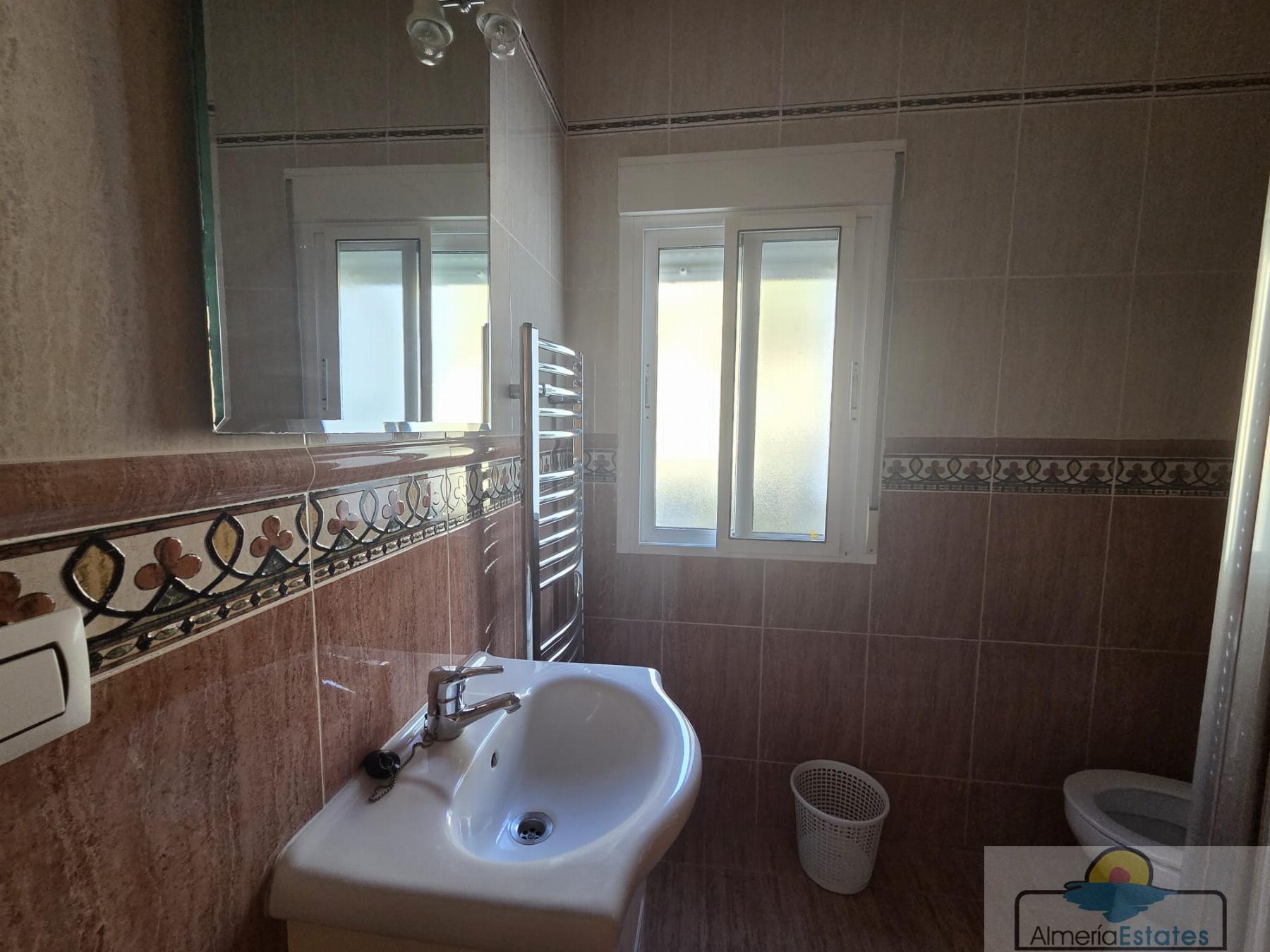 Venta de casa en Oria