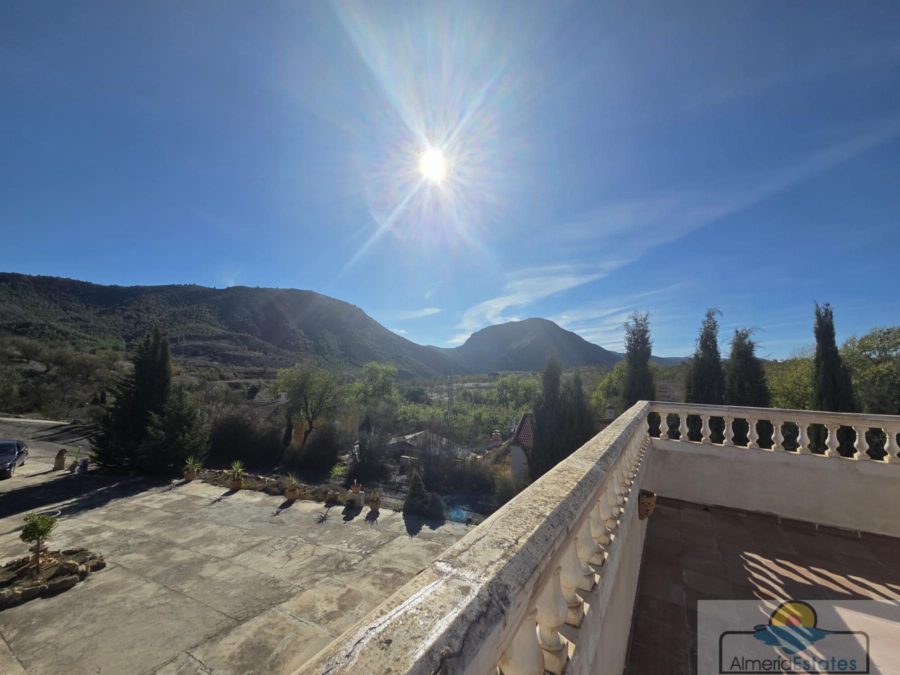 Venta de casa en Oria