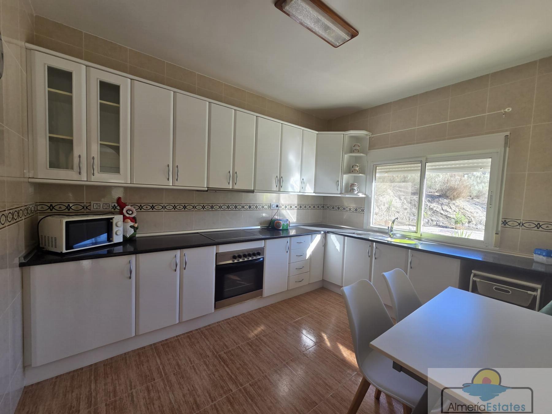 Venta de casa en Oria
