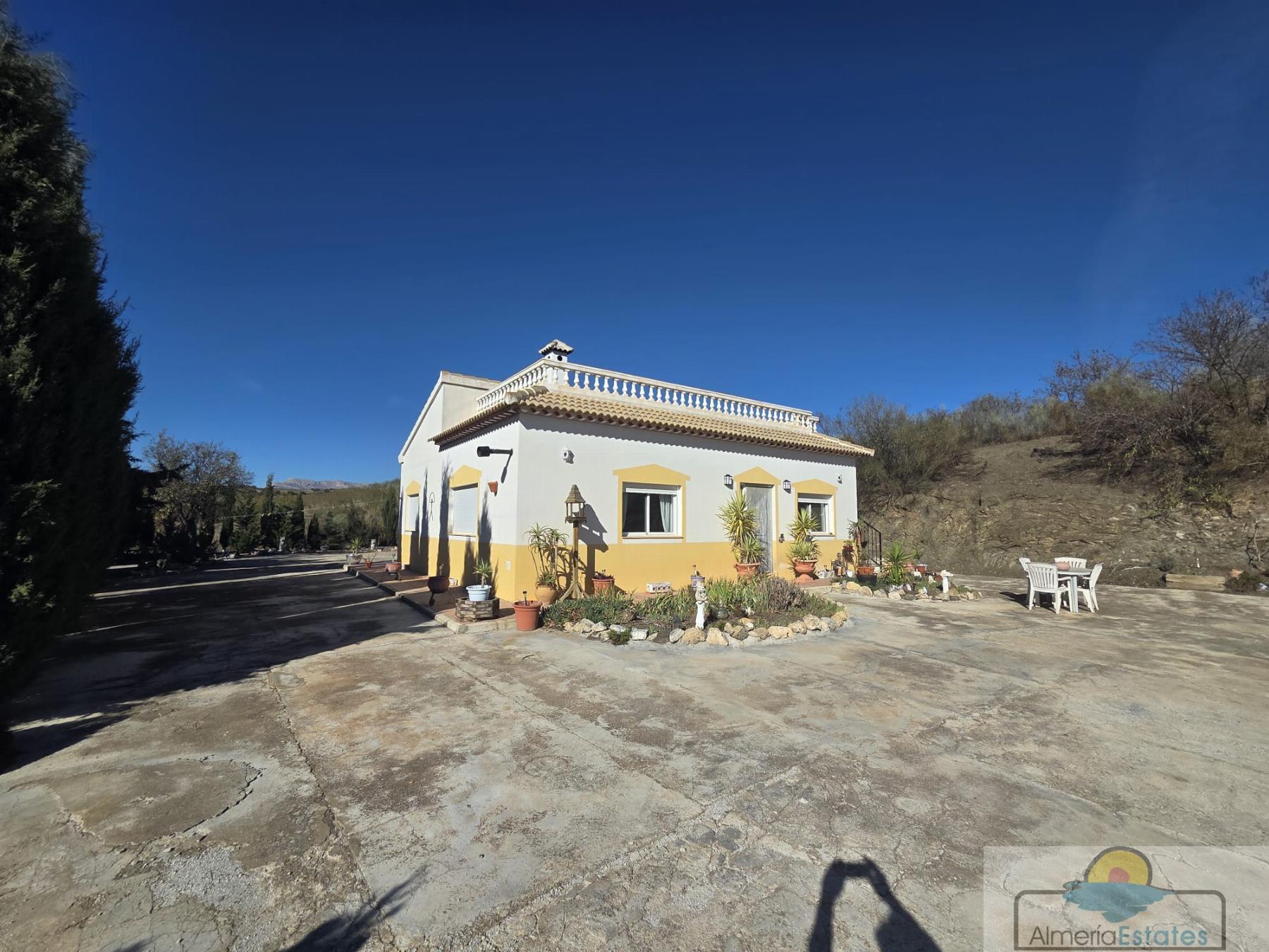 Venta de casa en Oria