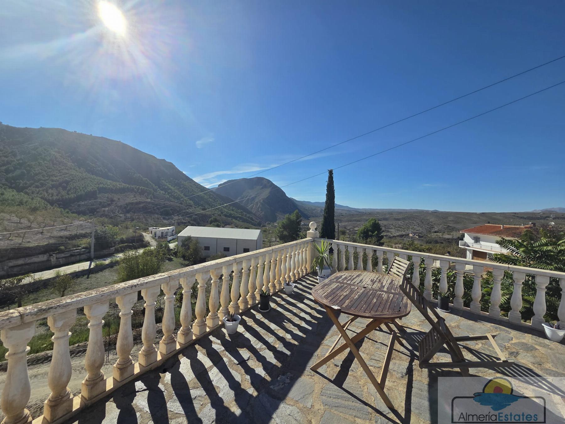 Venta de casa en Oria