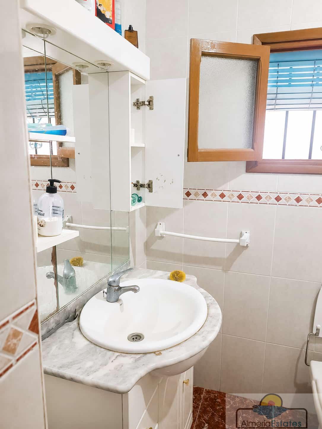 Venta de casa en Albox