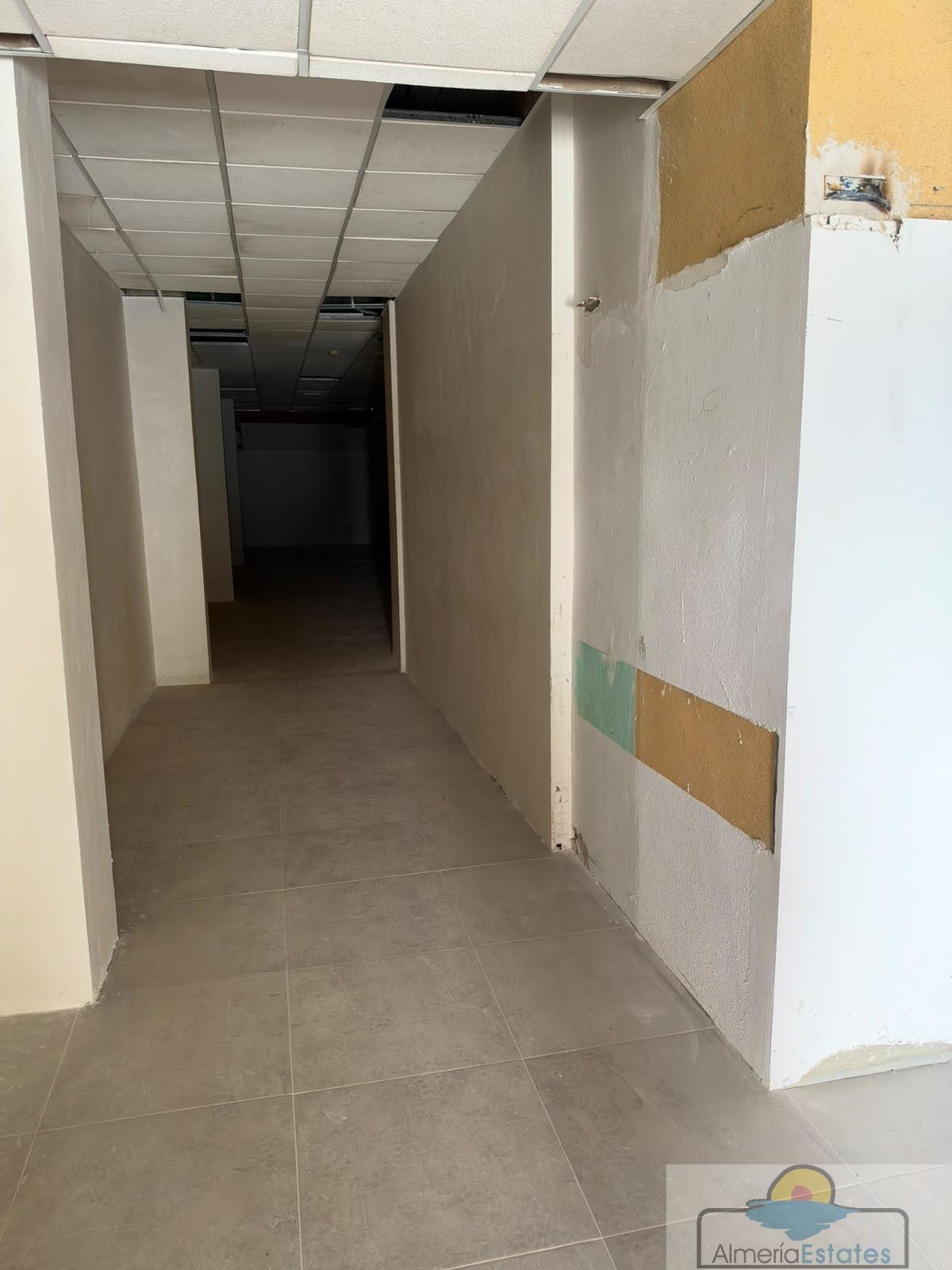Alquiler de local en Huércal-Overa