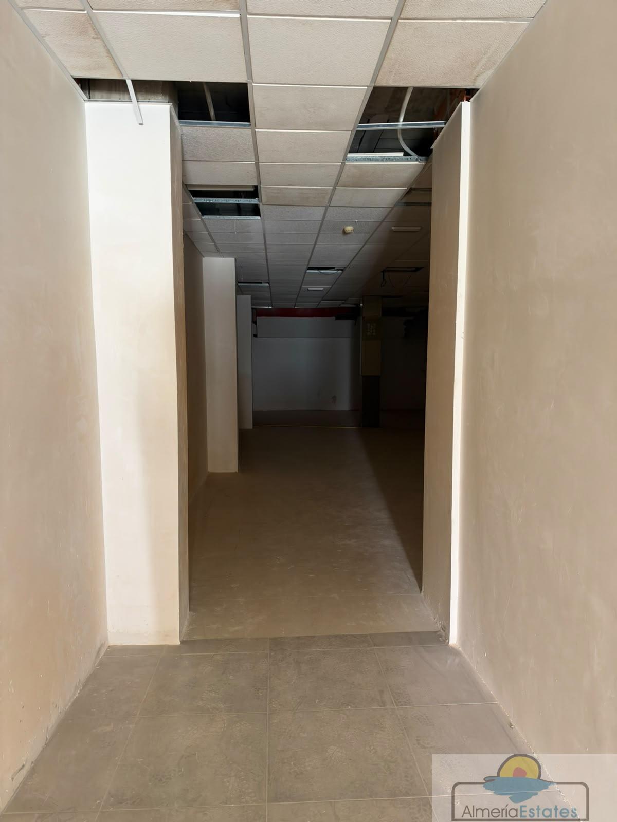 Alquiler de local en Huércal-Overa