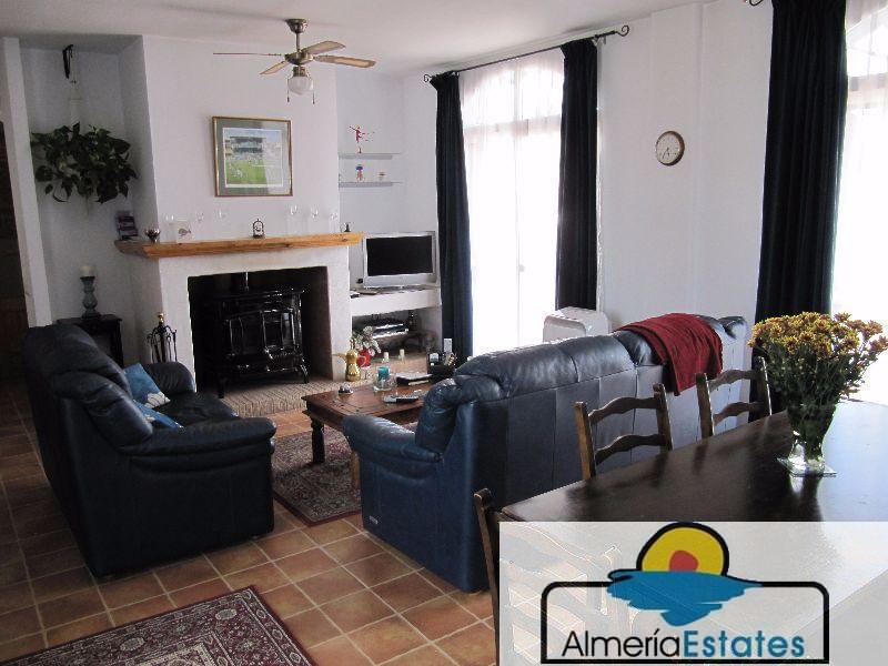 Venta de villa en Chirivel