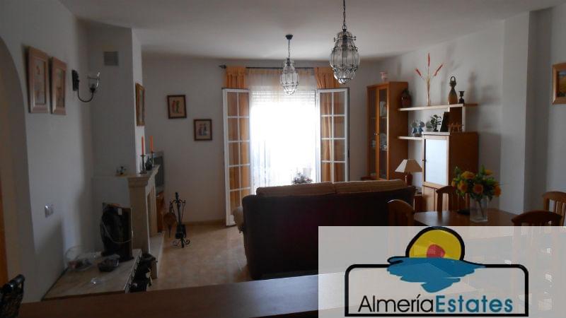 Venta de piso en Taberno