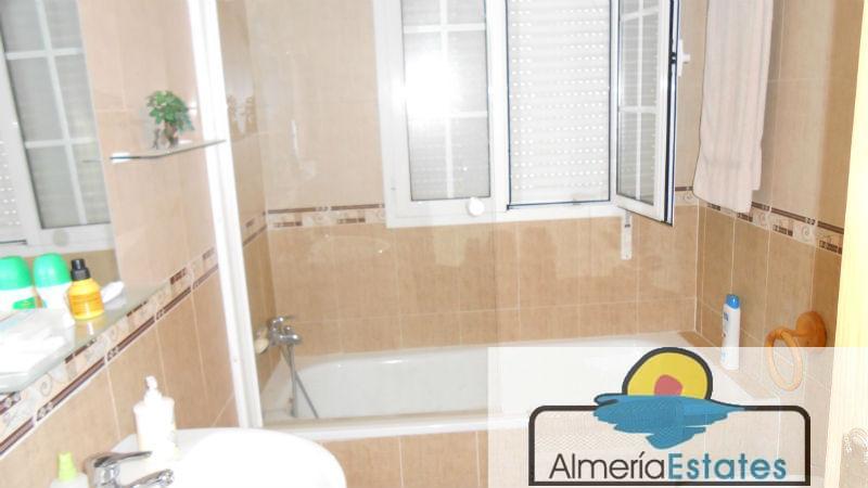 Venta de piso en Taberno