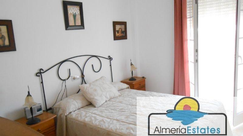 Venta de piso en Taberno