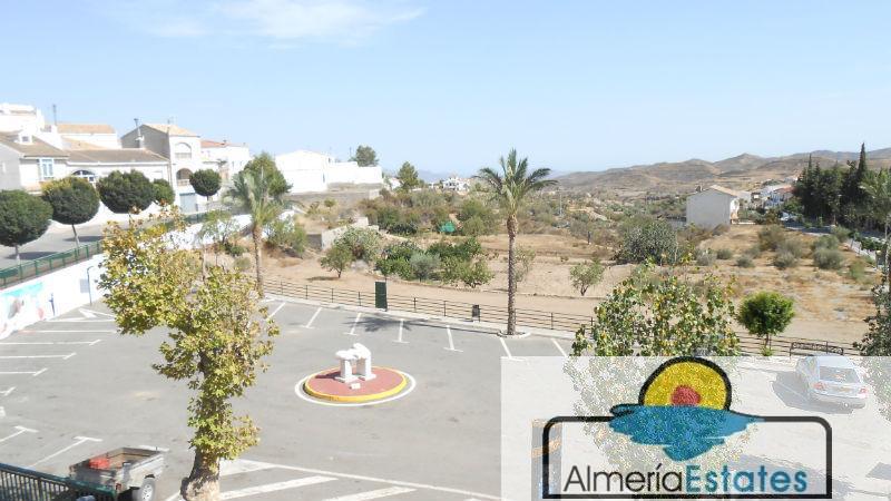 Venta de piso en Taberno