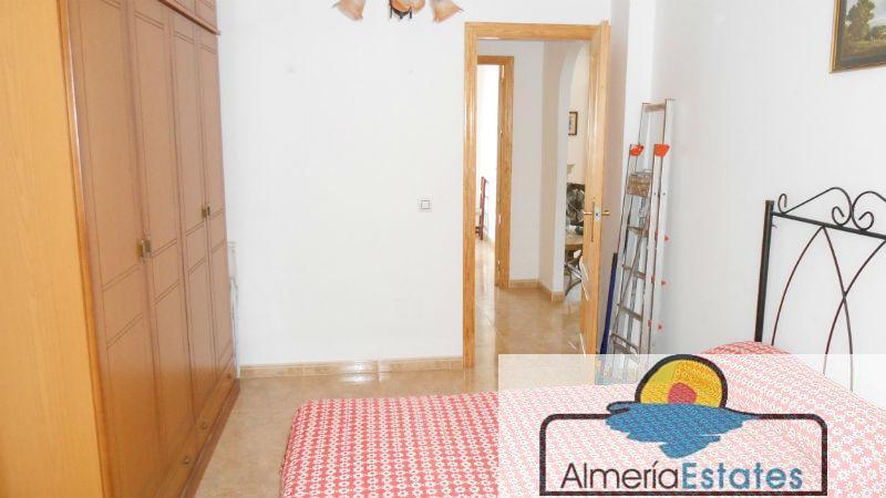 Venta de piso en Taberno