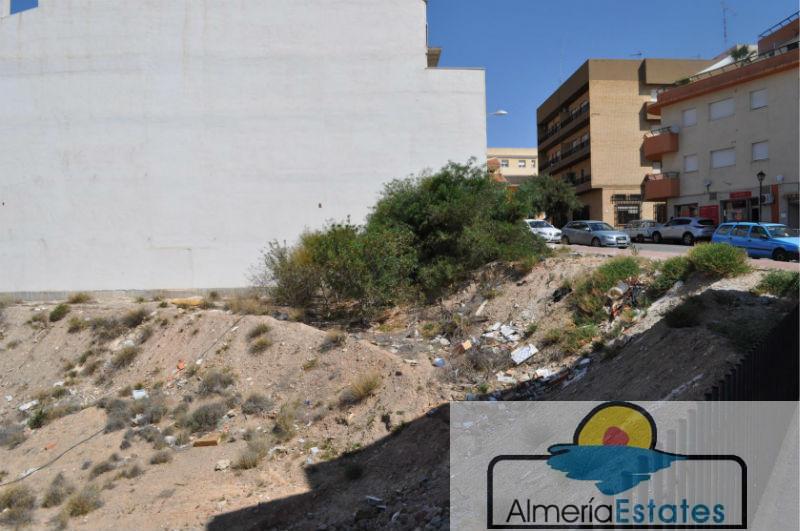 Venta de terreno en Albox