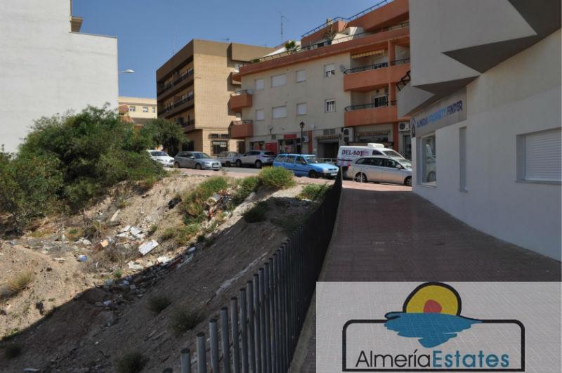 Venta de terreno en Albox